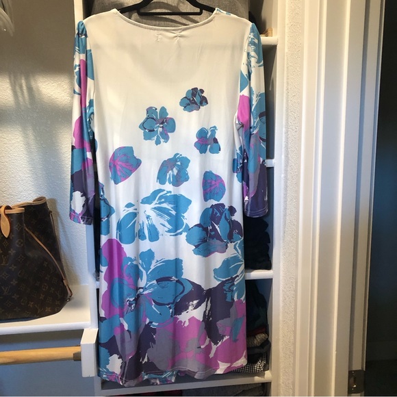 🆕 Floral Print Tunic Top - Picture 4 of 4